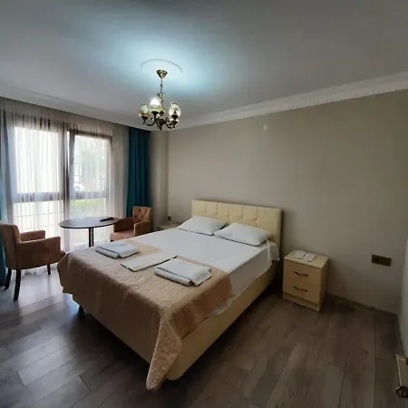 Pelitpark Apart 2*