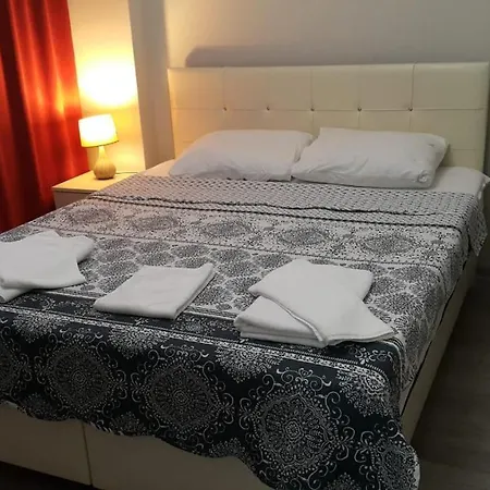 Pelitpark Aparthotel 3*